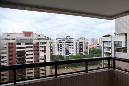 Apartamento à venda com 284m², 4 quartos e 3 vagas Apartamento à venda com 284m², 4 quartos e 3 vagasQuarto 2 vista