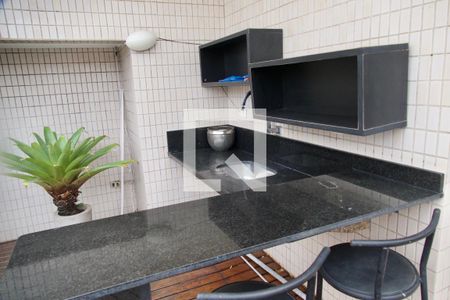 Apartamento à venda com 284m², 4 quartos e 3 vagas Apartamento à venda com 284m², 4 quartos e 3 vagasCobertura