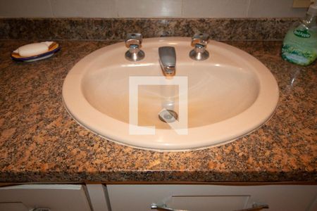 Apartamento à venda com 133m², 3 quartos e sem vagaBanheiro 2