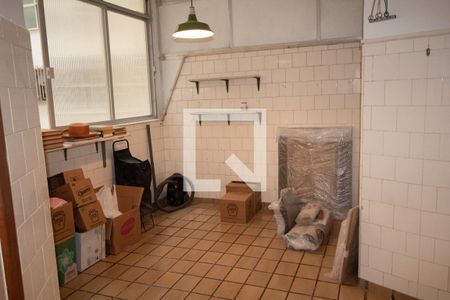 Apartamento à venda com 133m², 3 quartos e sem vagaÁrea de Serviço