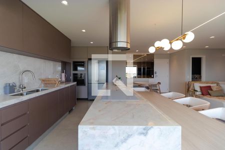 Apartamento à venda com 130m², 3 quartos e 2 vagasCozinha