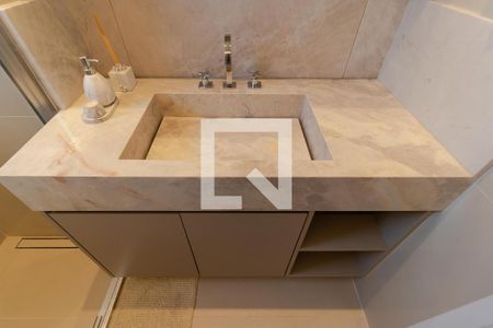 Apartamento à venda com 130m², 3 quartos e 2 vagasBanheiro da Suíte 03