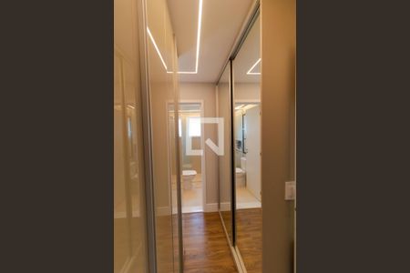 Apartamento à venda com 130m², 3 quartos e 2 vagasCloset da Suíte 03