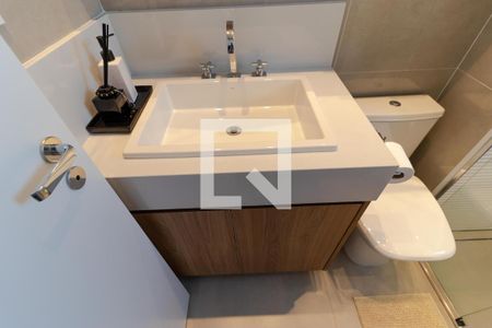 Apartamento à venda com 130m², 3 quartos e 2 vagasBanheiro da Suíte 02