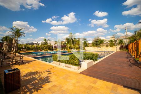 Apartamento à venda com 130m², 3 quartos e 2 vagasÁrea comum - Piscina