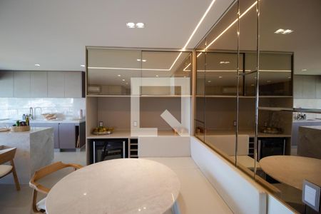 Apartamento à venda com 130m², 3 quartos e 2 vagasSalas