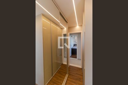 Apartamento à venda com 130m², 3 quartos e 2 vagasCloset da Suíte 03