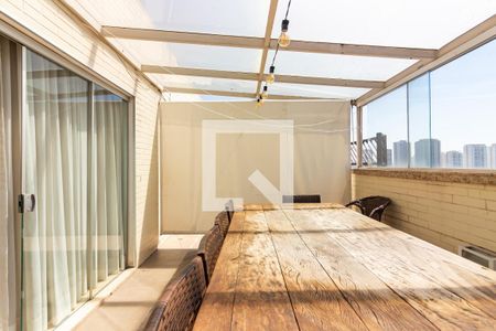Apartamento à venda com 300m², 5 quartos e 3 vagasCobertura