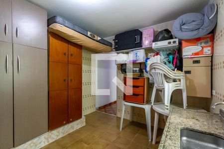 Casa à venda com 206m², 3 quartos e 3 vagasCozinha de Baixo