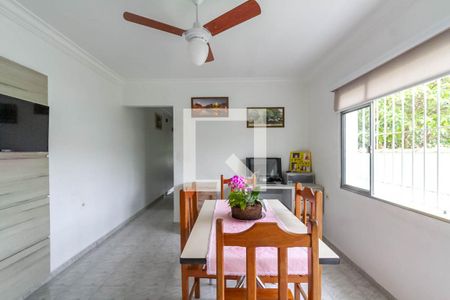 Casa à venda com 206m², 3 quartos e 3 vagasCopa