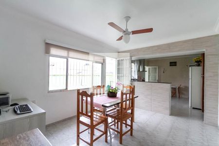 Casa à venda com 206m², 3 quartos e 3 vagasCopa