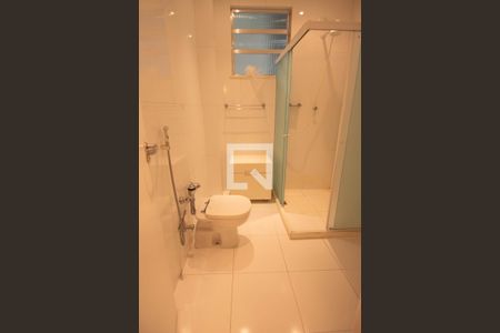 Apartamento à venda com 225m², 5 quartos e 1 vagaBanheiro 3