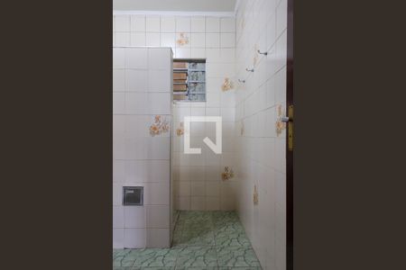 Casa à venda com 100m², 3 quartos e 2 vagasBanheiro