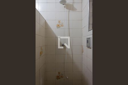 Casa à venda com 100m², 3 quartos e 2 vagasBanheiro