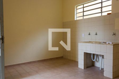 Casa à venda com 100m², 3 quartos e 2 vagasÁrea de Serviço