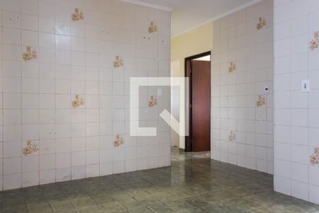 Casa à venda com 100m², 3 quartos e 2 vagasCozinha