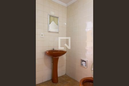 Casa à venda com 100m², 3 quartos e 2 vagasBanheiro de serviço