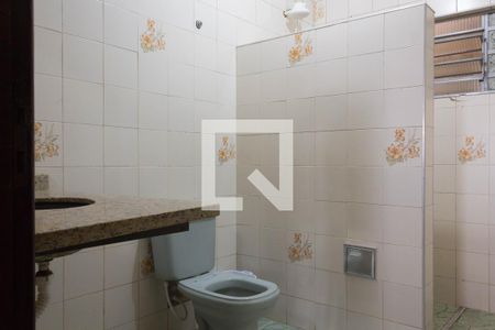 Casa à venda com 100m², 3 quartos e 2 vagasBanheiro