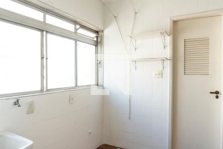Apartamento para alugar com 70m², 3 quartos e 1 vagaÁrea de Serviço