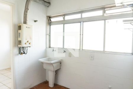 Apartamento para alugar com 70m², 3 quartos e 1 vagaÁrea de Serviço
