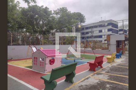 Apartamento para alugar com 74m², 3 quartos e 2 vagasÁrea comum - Playground