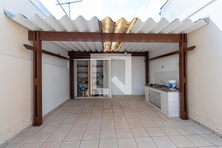 Casa para alugar com 99m², 3 quartos e 2 vagasQuintal