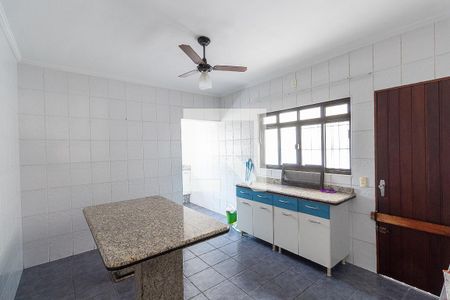 Casa para alugar com 99m², 3 quartos e 2 vagasCopa