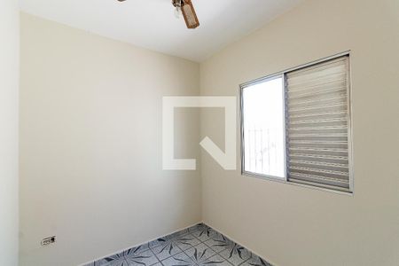 Casa para alugar com 99m², 3 quartos e 2 vagasQuarto 2