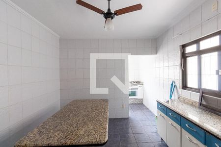 Casa para alugar com 99m², 3 quartos e 2 vagasCopa