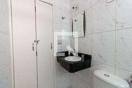 Casa para alugar com 99m², 3 quartos e 2 vagasBanheiro 2