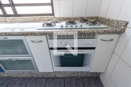 Casa para alugar com 99m², 3 quartos e 2 vagasCozinha - Armários