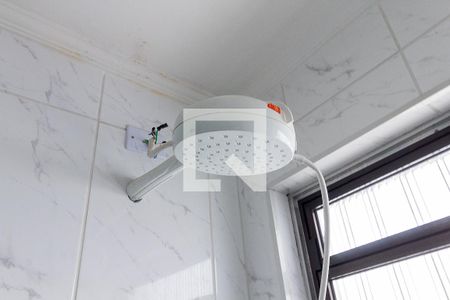 Casa para alugar com 99m², 3 quartos e 2 vagasChuveiro