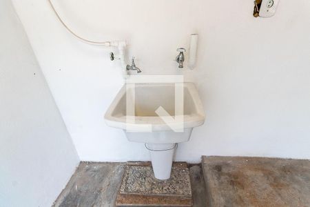 Casa para alugar com 99m², 3 quartos e 2 vagasLavanderia