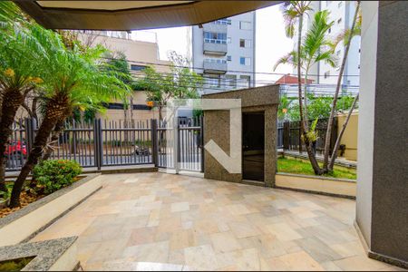 Apartamento para alugar com 210m², 3 quartos e 3 vagas Apartamento para alugar com 210m², 3 quartos e 3 vagasÁrea comum