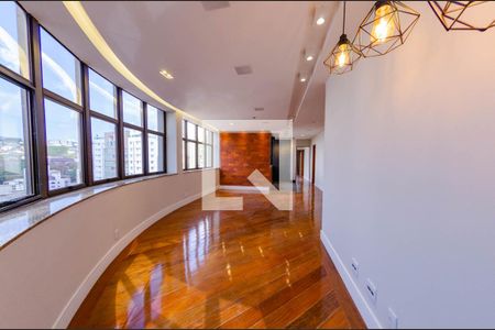 Sala de apartamento para alugar com 3 quartos, 210m² em Buritis, Belo Horizonte