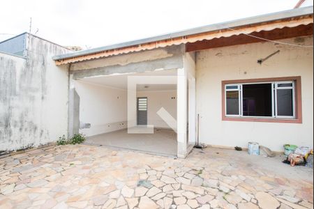 Casa para alugar com 180m², 3 quartos e 4 vagas Casa para alugar com 180m², 3 quartos e 4 vagasGaragem