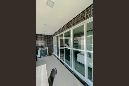 Apartamento para alugar com 55m², 1 quarto e 2 vagas Apartamento para alugar com 55m², 1 quarto e 2 vagasVaranda da Sala/Quarto