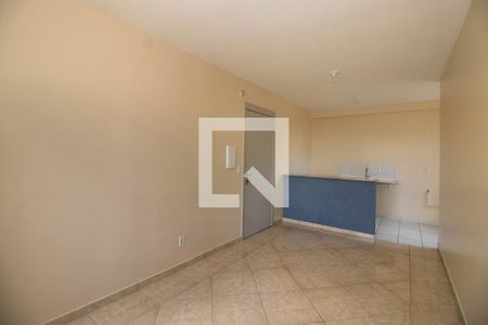 Sala de apartamento à venda com 2 quartos, 44m² em Rubem Berta, Porto Alegre