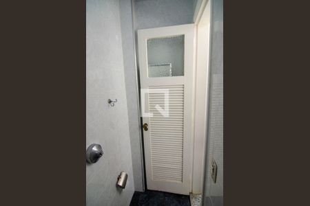 Apartamento para alugar com 64m², 2 quartos e 1 vagaBanheiro de Serviço