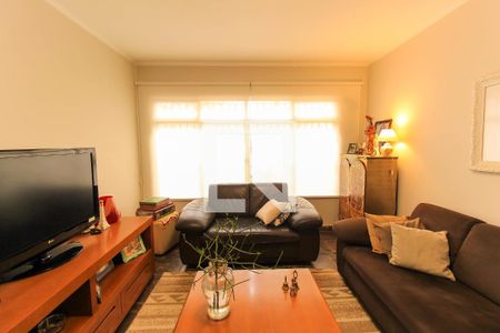 Sala  de casa à venda com 3 quartos, 180m² em Vila Bertioga, São Paulo