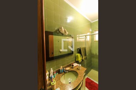 Casa à venda com 180m², 3 quartos e 4 vagasBanheiro