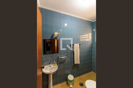 Casa à venda com 180m², 3 quartos e 4 vagasSuíte banheiro 