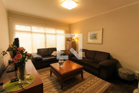 Sala  de casa à venda com 3 quartos, 180m² em Vila Bertioga, São Paulo