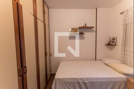 Apartamento à venda com 120m², 3 quartos e 2 vagasSuíte 2