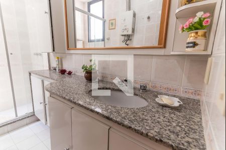 Apartamento à venda com 120m², 3 quartos e 2 vagasBanheiro Social