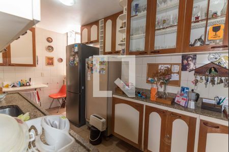 Apartamento à venda com 120m², 3 quartos e 2 vagasCozinha