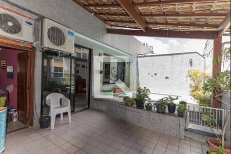 Apartamento à venda com 120m², 3 quartos e 2 vagasTerraço