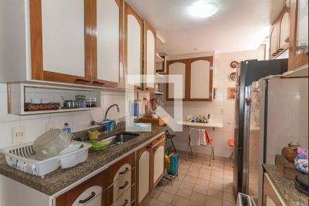 Apartamento à venda com 120m², 3 quartos e 2 vagasCozinha