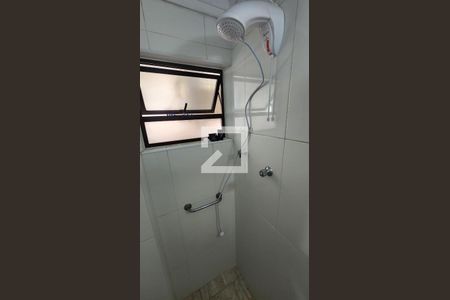 Apartamento para alugar com 97m², 3 quartos e sem vaga Apartamento para alugar com 97m², 3 quartos e sem vagaChuveiro