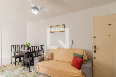 Sala de apartamento à venda com 2 quartos, 64m² em Santana, Porto Alegre